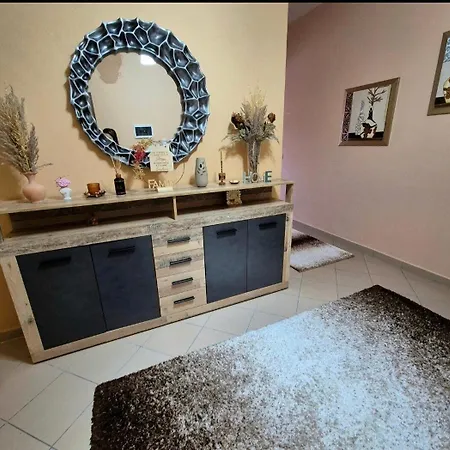 Va Be Ne Rental House